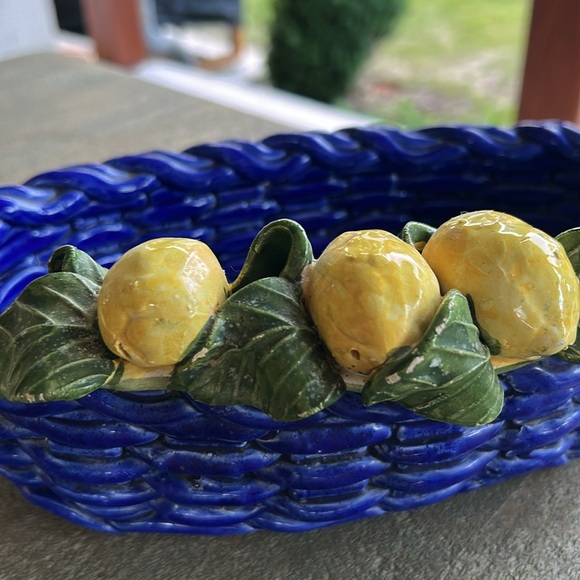 Italian Ceramic Basket Weave Lemon Basket - Picture 10 of 12